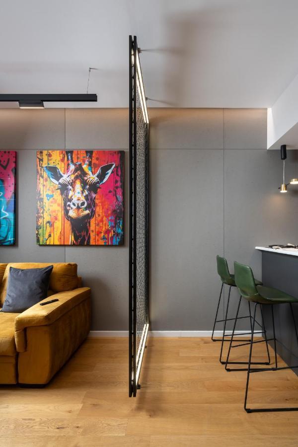 Brooklyn Studio - Aviatiei Park - Netflix - Parking Bucharest Luaran gambar