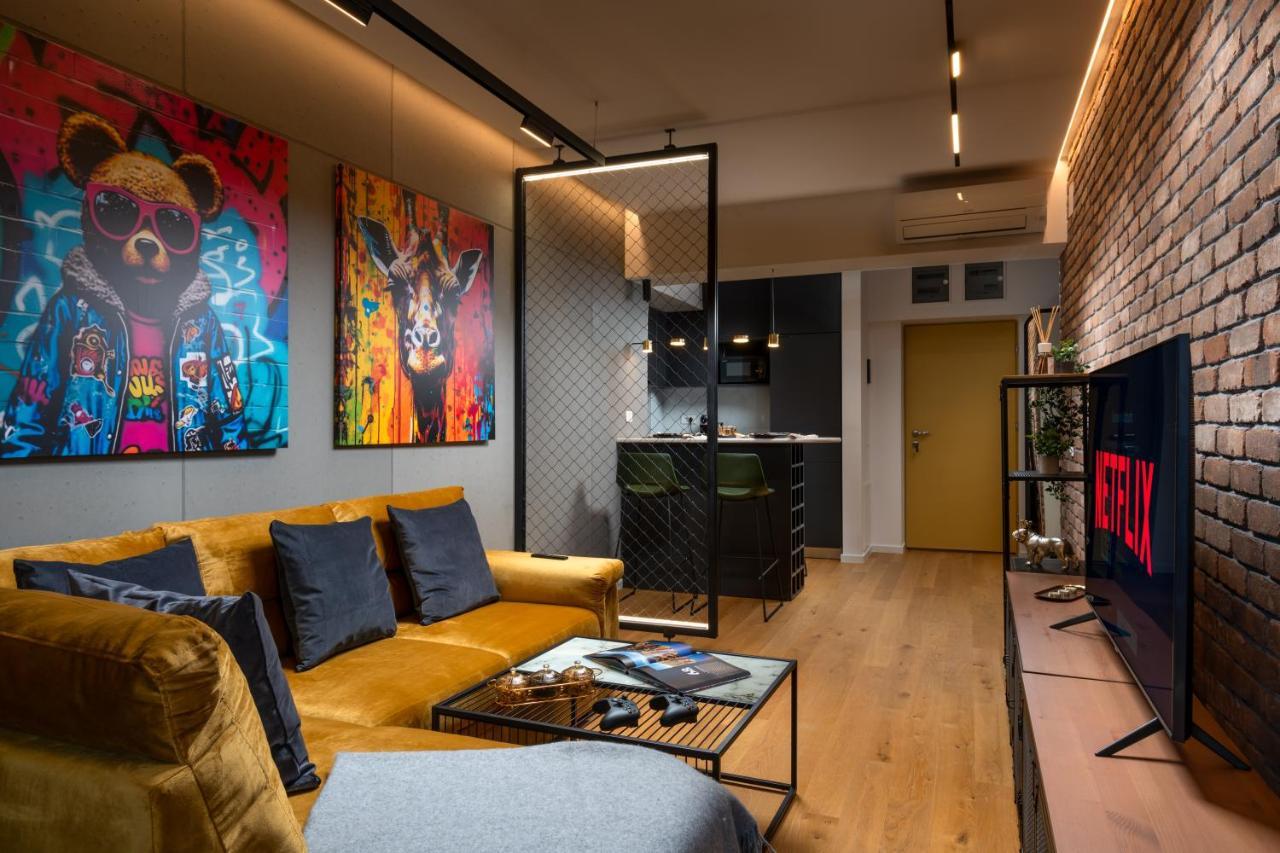 Brooklyn Studio - Aviatiei Park - Netflix - Parking Bucharest Luaran gambar